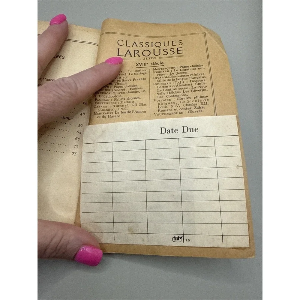 Discourse de‎ la méthode by René Descartes French Philosophical Book. Larousse.